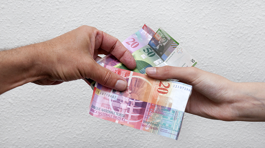 Im Namen der Bibel, der Gerechtigkeit und des Service public