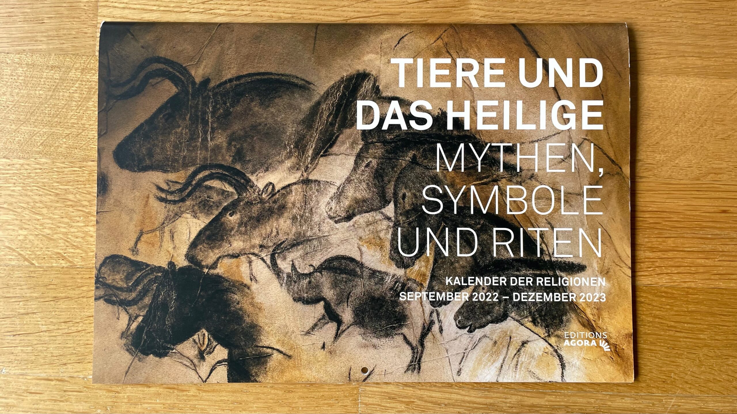 Zwei Kalender der Religionen zu gewinnen